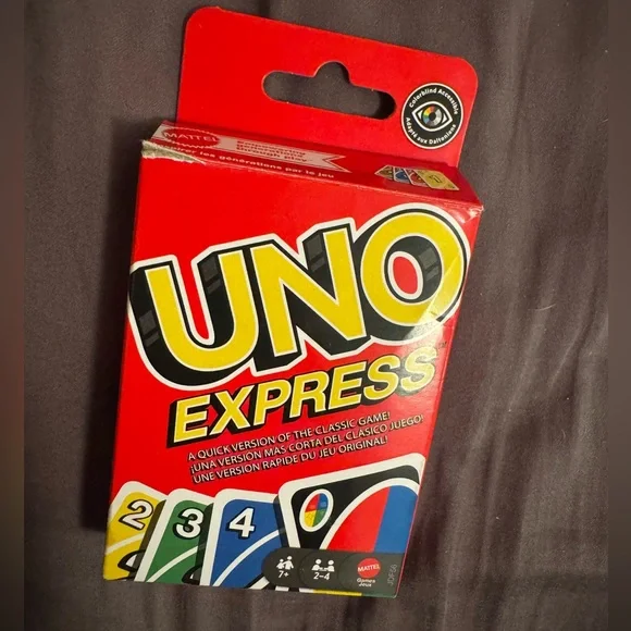 Uno Express Card Game - Picture 4 of 4